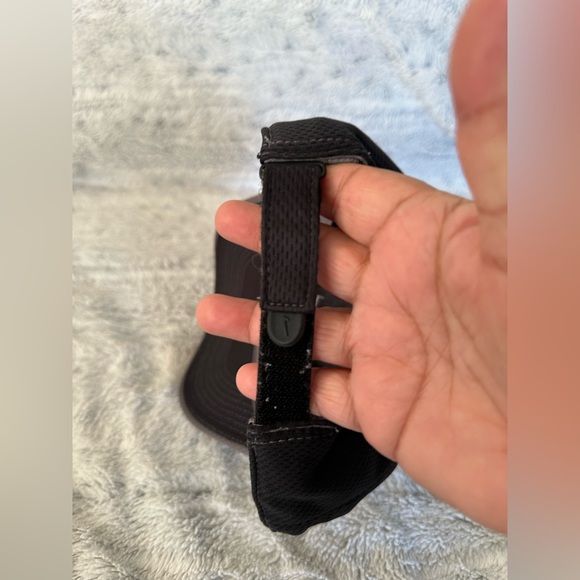 Nike men hat - Picture 4 of 9